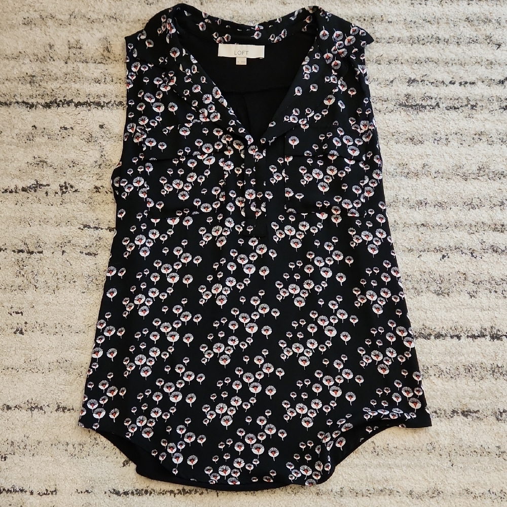 LOFT Sleeveless Black and Pink Patterned Blouse Size Medium
